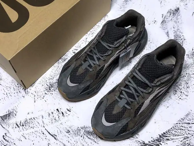 Geode Boost Yeezy 700 Adidas EG6860 v2 0702